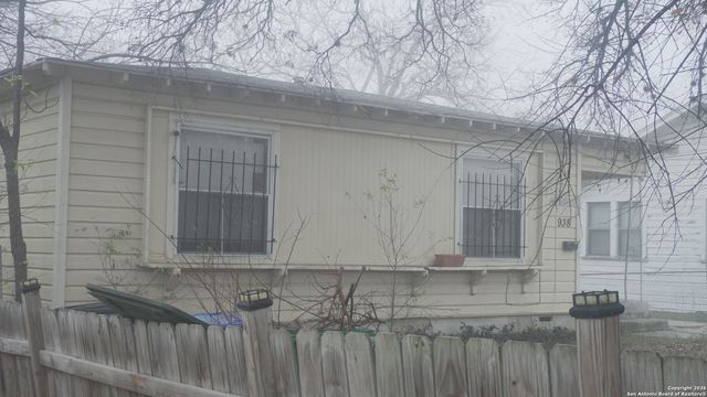 938 Canton, San Antonio, TX 78202