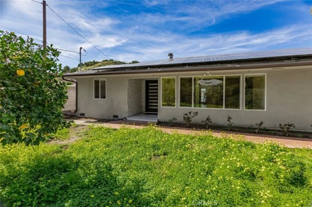 9711 Wheatland Avenue, Shadow Hills, CA 91040