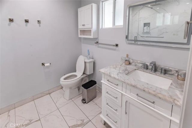 9711 Wheatland Avenue, Shadow Hills, CA 91040