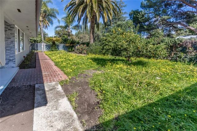 9711 Wheatland Avenue, Shadow Hills, CA 91040