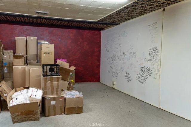 9711 Wheatland Avenue, Shadow Hills, CA 91040