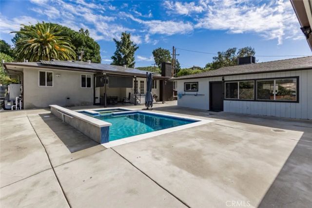 9711 Wheatland Avenue, Shadow Hills, CA 91040