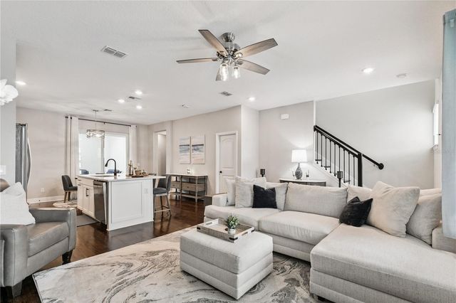 7365 ALPINE BUTTERFLY LANE, Orlando, FL 32819