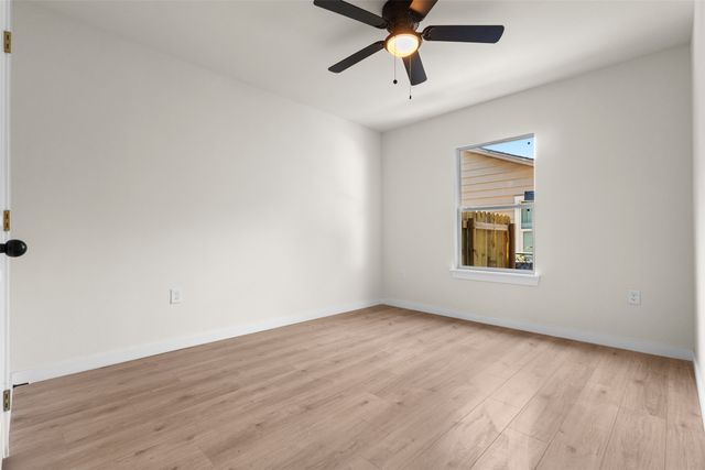 916 Blandin Street, Fort Worth, TX 76111