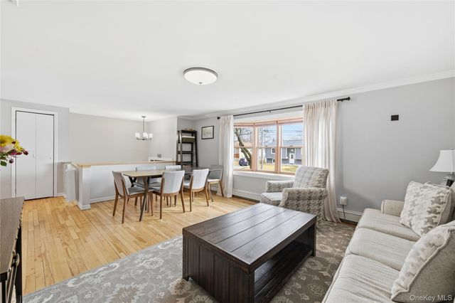 214 Ralph Avenue, Babylon, NY 11702