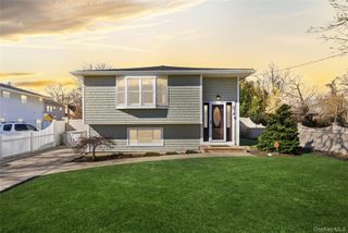 214 Ralph Avenue, Babylon, NY 11702