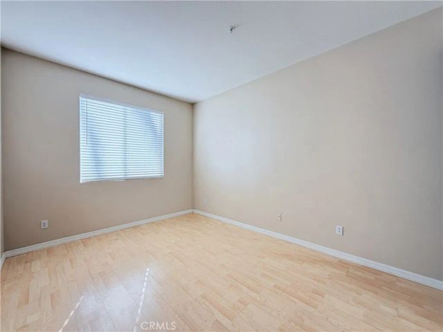 5793 Oakdale Ln, Fontana, CA 92336