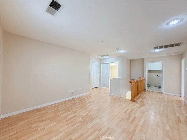 5793 Oakdale Ln, Fontana, CA 92336