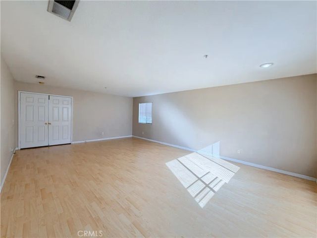 5793 Oakdale Ln, Fontana, CA 92336