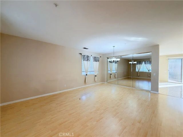 5793 Oakdale Ln, Fontana, CA 92336