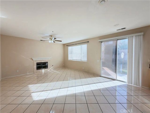 5793 Oakdale Ln, Fontana, CA 92336