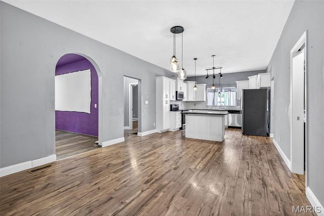 112 N White Oak Street, Desloge, MO 63601
