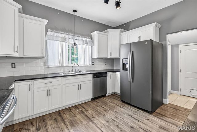 112 N White Oak Street, Desloge, MO 63601