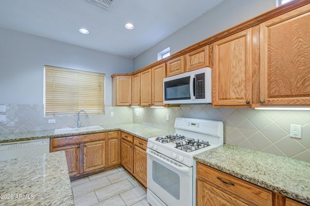 9131 W HUBBELL Street, Phoenix, AZ 85037