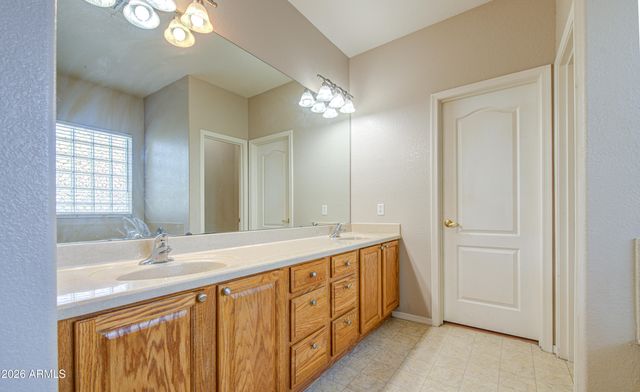 9131 W HUBBELL Street, Phoenix, AZ 85037