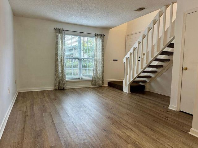 2494 Etiwan Avenue B9, Charleston, SC 29414