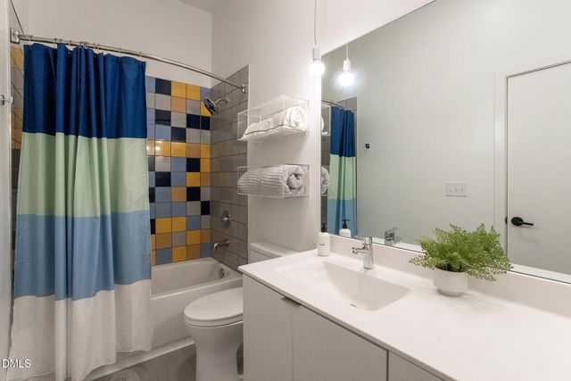 600 S Duke Street S 44, Durham, NC 27701