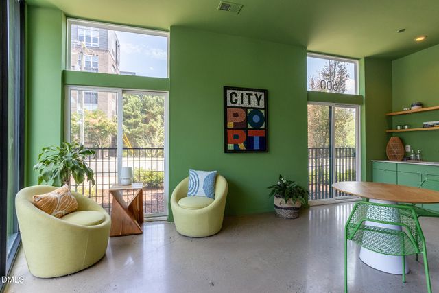600 S Duke Street S 44, Durham, NC 27701