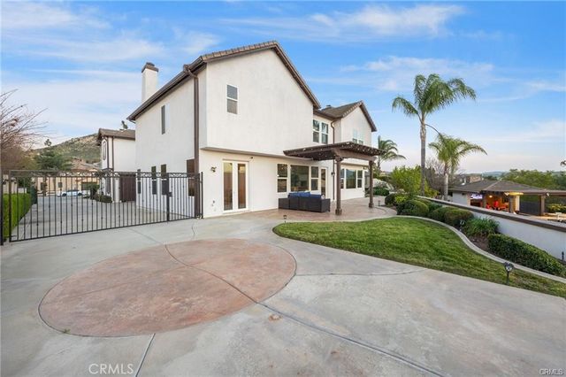 290 Cross Rail, Norco, CA 92860