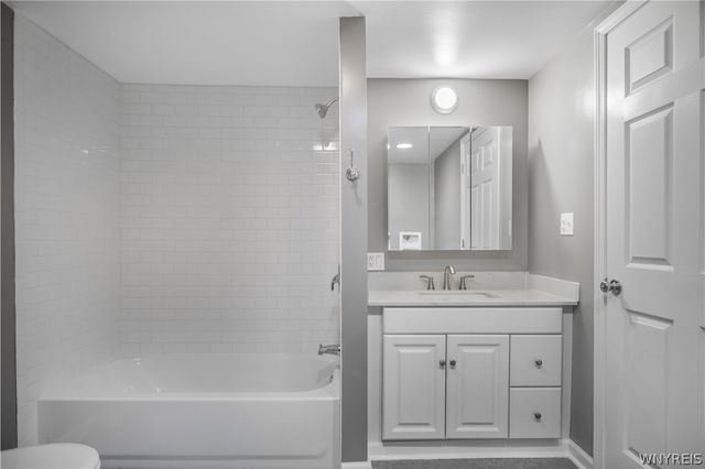 240 14th Street, Buffalo, NY 14213
