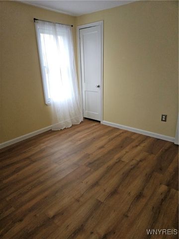 20 Mildred Drive, Cheektowaga, NY 14225