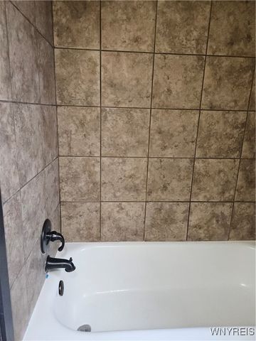 20 Mildred Drive, Cheektowaga, NY 14225