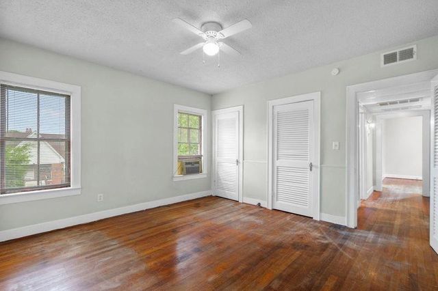 502 11th Avenue N 1-6, Texas City, TX 77590