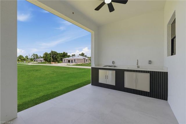 765 Chambers ST E, Lehigh Acres, FL 33974
