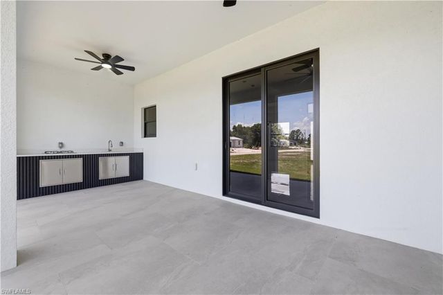 765 Chambers ST E, Lehigh Acres, FL 33974