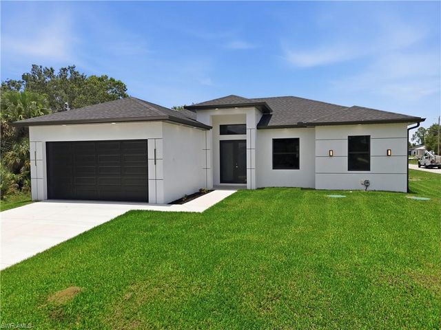 765 Chambers ST E, Lehigh Acres, FL 33974