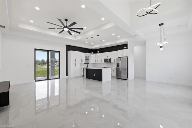 765 Chambers ST E, Lehigh Acres, FL 33974