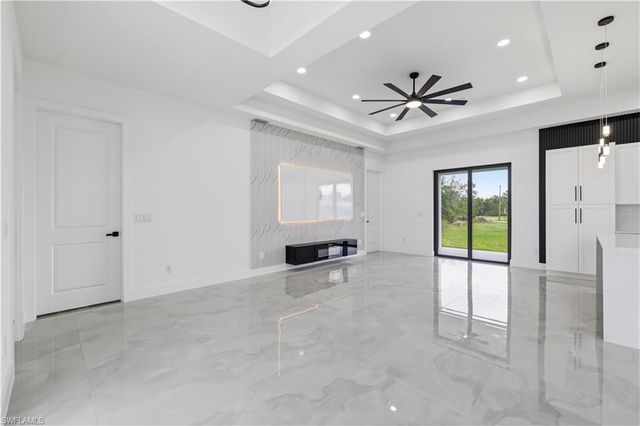 765 Chambers ST E, Lehigh Acres, FL 33974