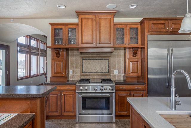 849 WHISPER FALLS LANE, Menasha, WI 54952