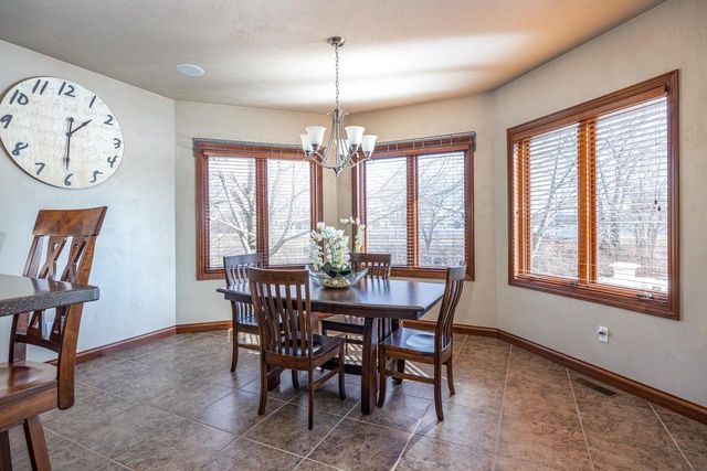 849 WHISPER FALLS LANE, Menasha, WI 54952