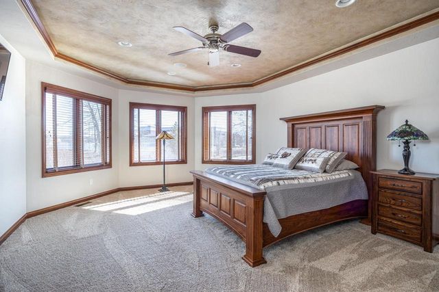 849 WHISPER FALLS LANE, Menasha, WI 54952