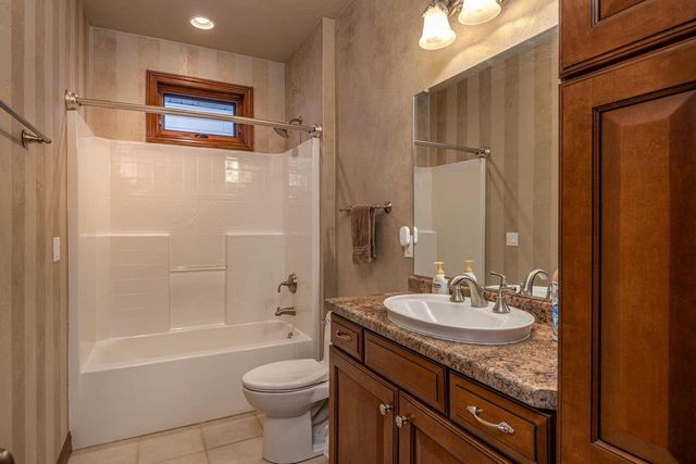 849 WHISPER FALLS LANE, Menasha, WI 54952