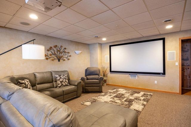 849 WHISPER FALLS LANE, Menasha, WI 54952