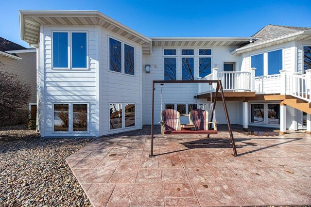 849 WHISPER FALLS LANE, Menasha, WI 54952