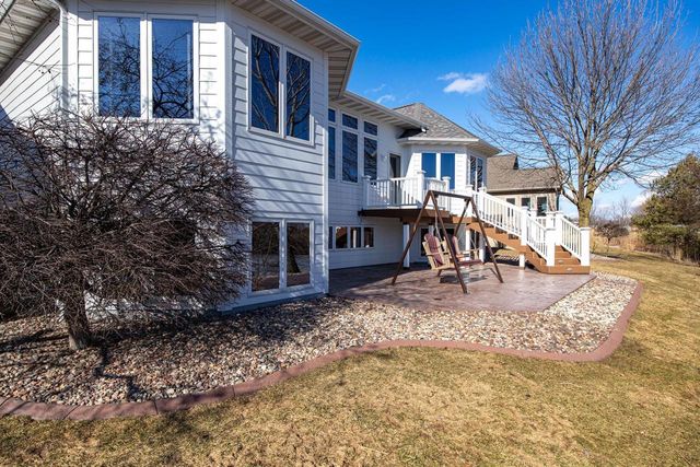 849 WHISPER FALLS LANE, Menasha, WI 54952