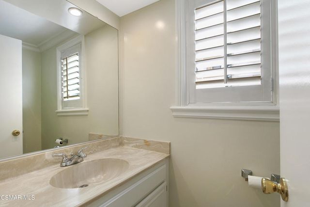 2641 Calle Abedul, Thousand Oaks, CA 91360