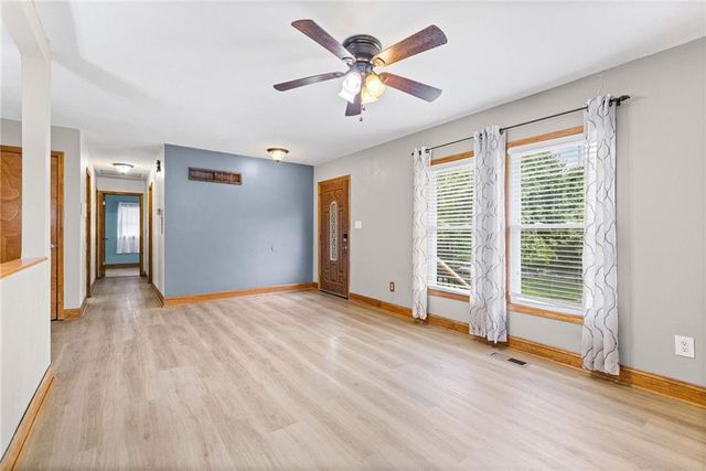 707 NE 115th Terrace, Kansas City, MO 64155