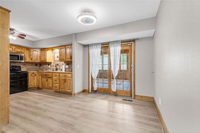 707 NE 115th Terrace, Kansas City, MO 64155