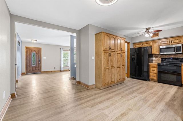 707 NE 115th Terrace, Kansas City, MO 64155
