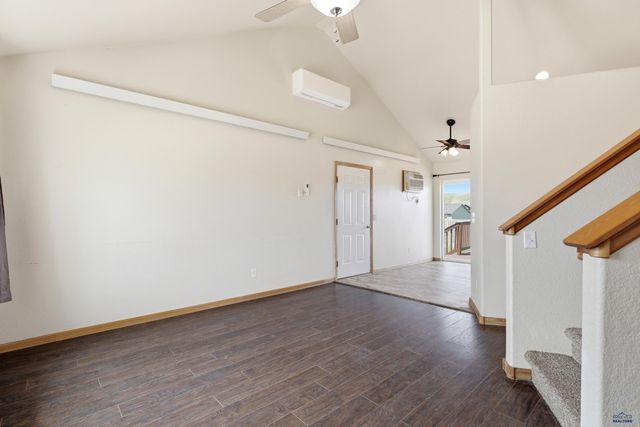 757 OLD CAVALRY RD, Rapid City, SD 57719