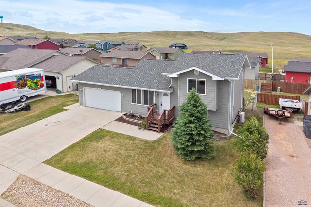 757 OLD CAVALRY RD, Rapid City, SD 57719