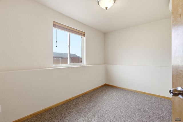 757 OLD CAVALRY RD, Rapid City, SD 57719