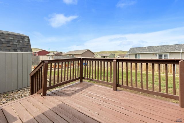 757 OLD CAVALRY RD, Rapid City, SD 57719