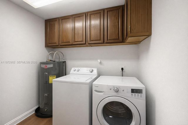 16932 W Calder Dr, West Palm Beach, FL 33470