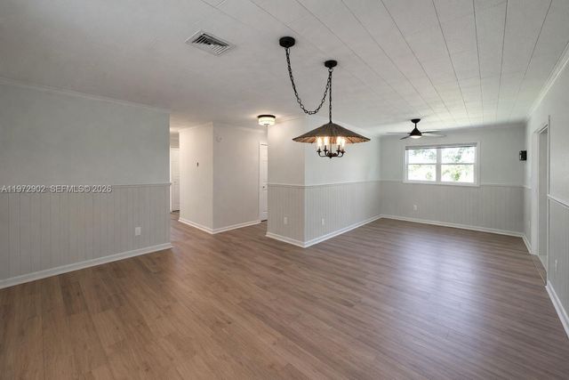 16932 W Calder Dr, West Palm Beach, FL 33470