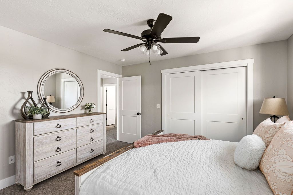 Image 27 of property listing at 2003 Meriwether Court, Great Falls, MT 59405